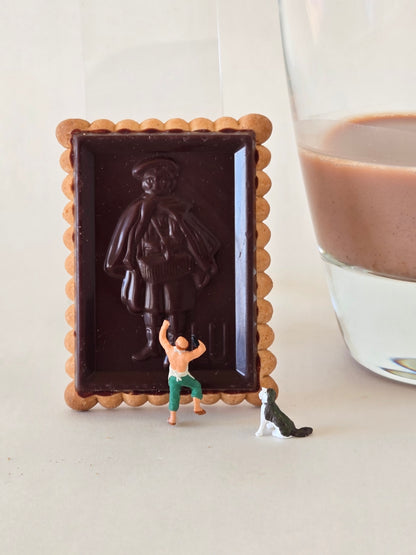 Sculpturing a Lu Cookie Greeting Card